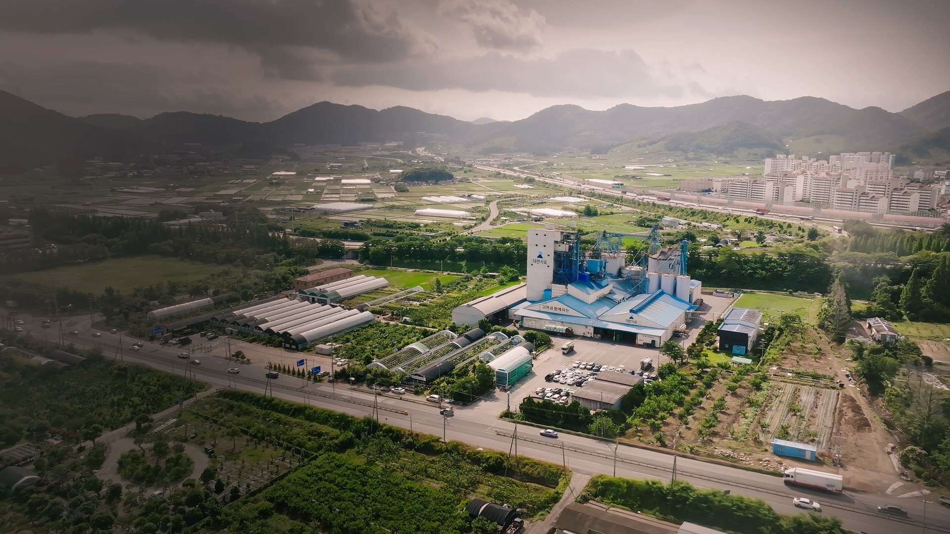 대한민국 축산 역사와 함께하는 안전성 철학... 인천&middot;전주&middot;창원 전 공장, 최고 수..